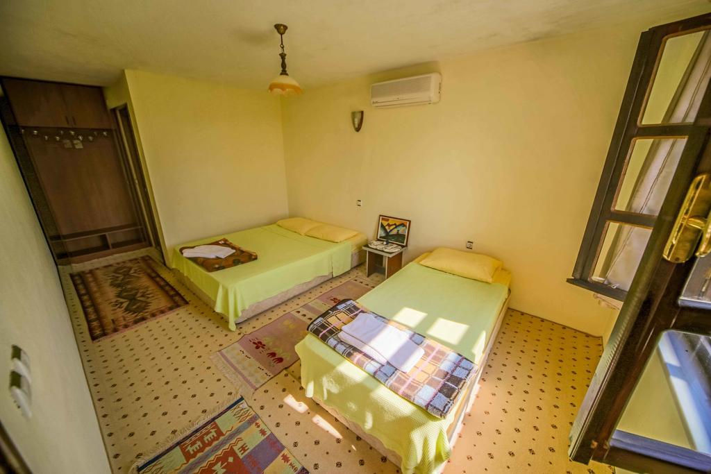 Troia Pension Akcapinar  Room photo