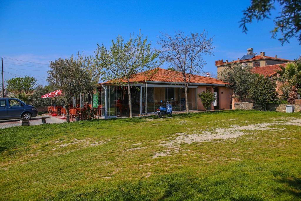Troia Pension Akcapinar  Exterior photo